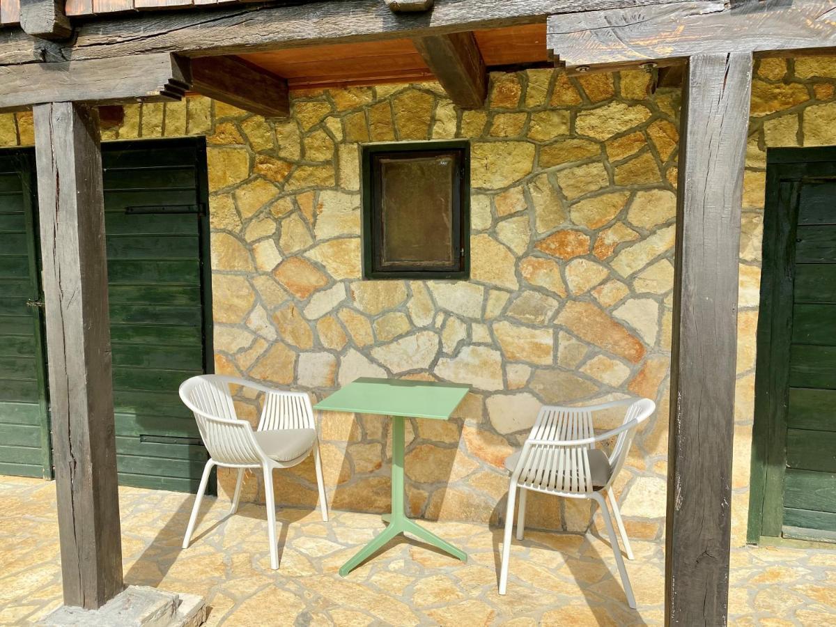 Country House Novosel ดูกาเรซา ภายนอก รูปภาพ